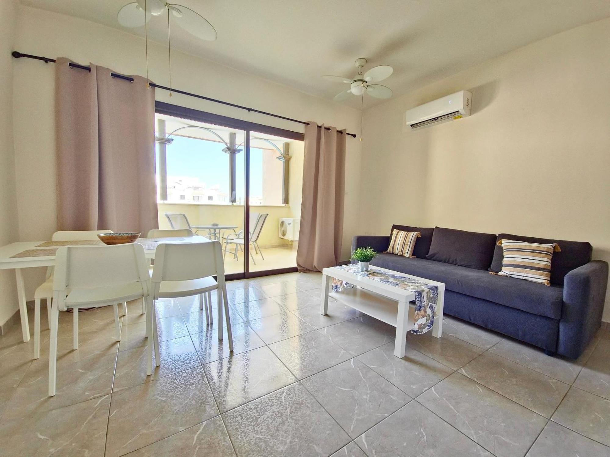 Queen Anna'S Dream 1 Bedroom Apartment Paphos Eksteriør billede